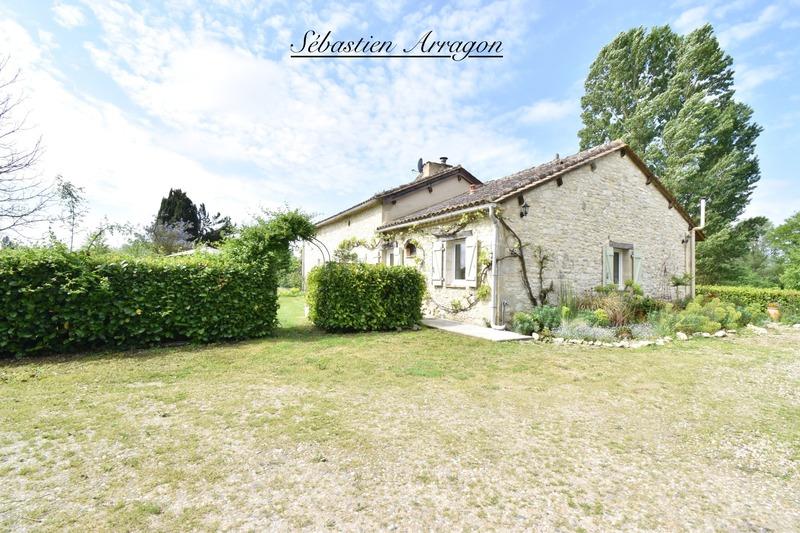 Maison - 135 m² - 5 pièces