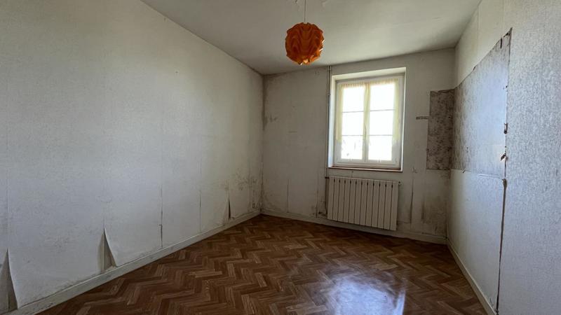 Maison - 150 m² - 8 pièces