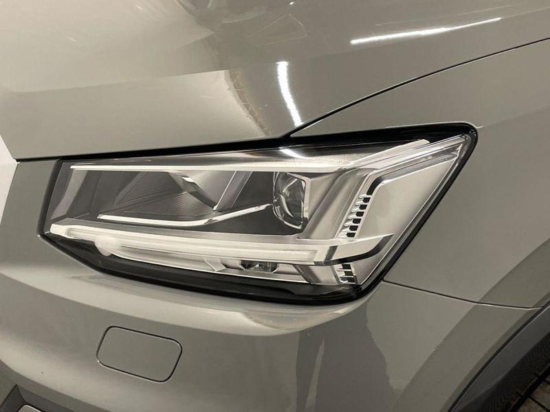 Audi Q2 35 Tfsi Cod 150 s tronic 7 Design Luxe