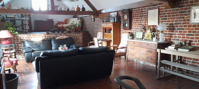 Maison - 330 m² - 6 pièces