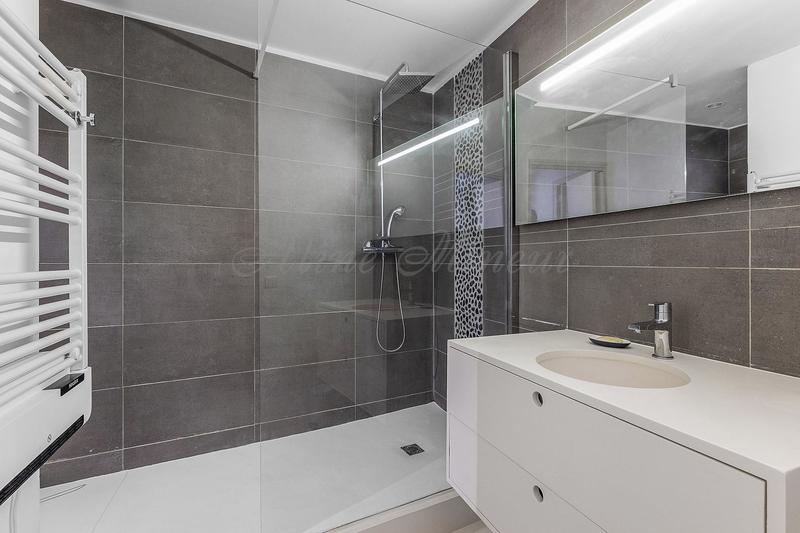 Appartement - 104 m² - 6 pièces