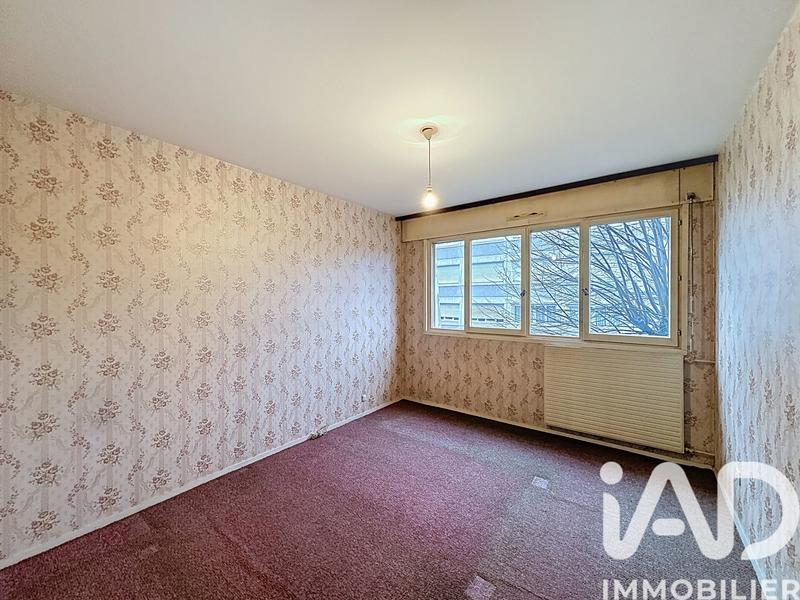 Appartement - 90 m² - 4 pièces