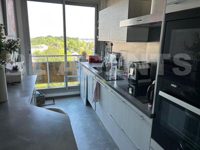 Appartement - 76 m² - 4 pièces