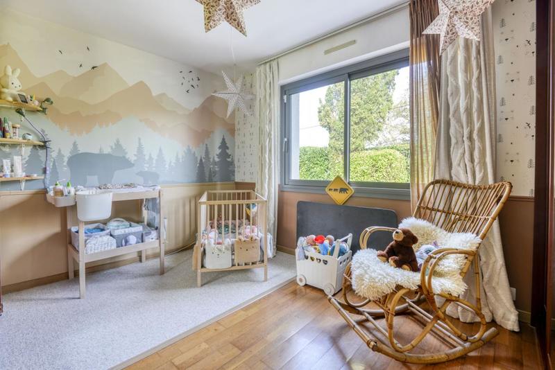 Maison - 171 m² - 7 pièces