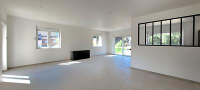 Maison - 153 m² - 6 pièces