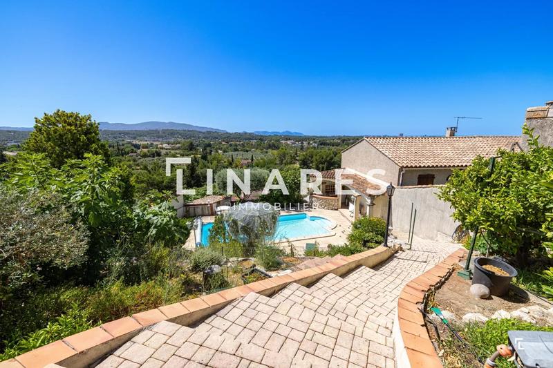 Maison - 173 m² - 5 pièces