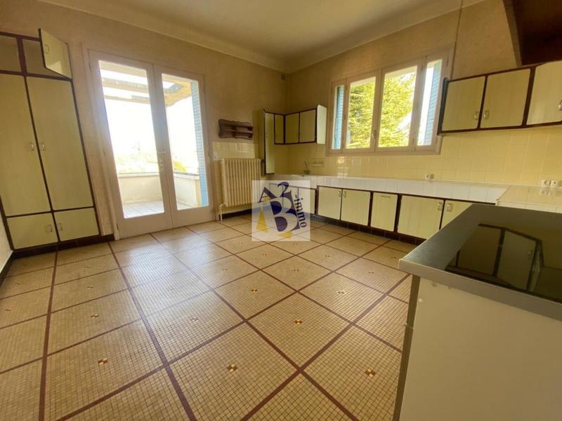 Maison - 160 m² - 5 pièces