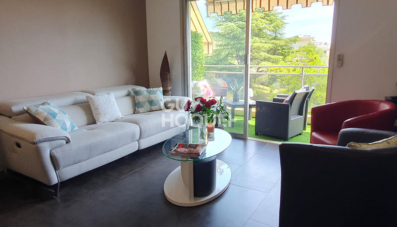 Appartement - 70 m² - 3 pièces