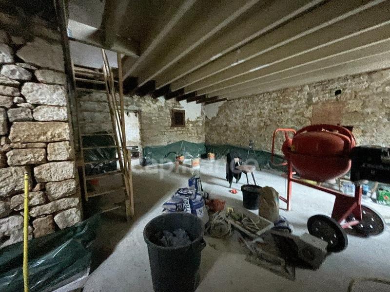 Maison en pierre - 205 m² - 7 pièces