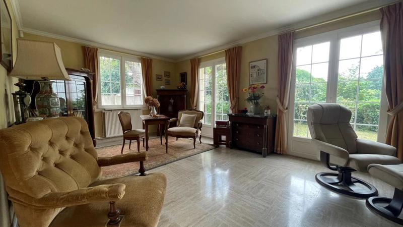 Maison - 134 m² - 7 pièces