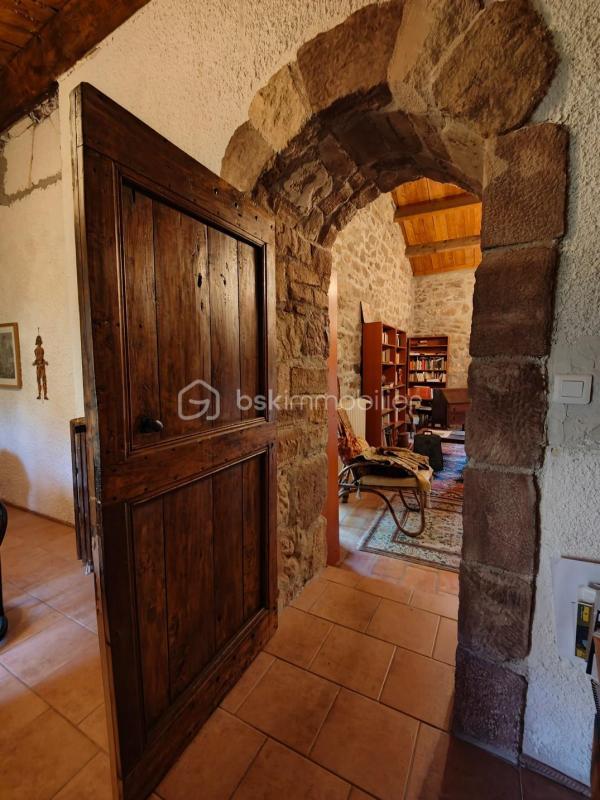 Maison en pierre - 250 m² - 9 pièces