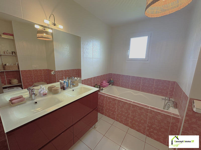 Maison - 150 m² - 6 pièces