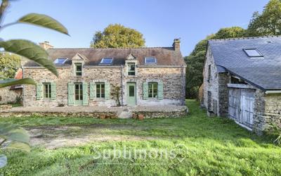 Propriété - 199 m² - 7 pièces