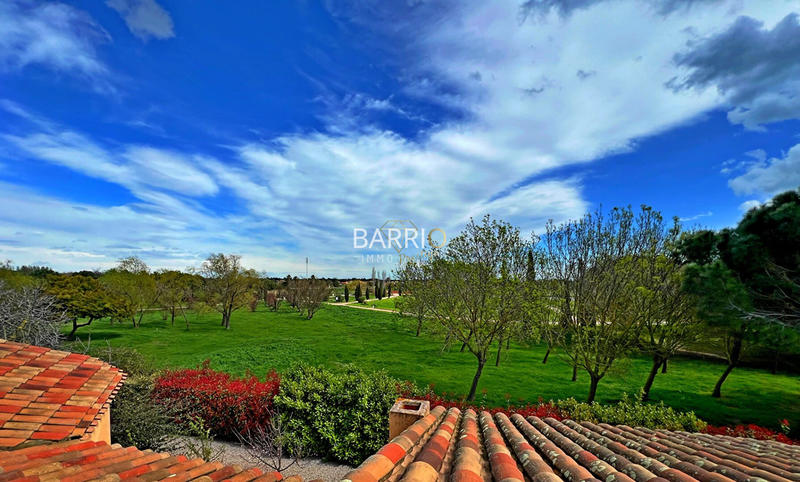 Maison - 208 m² - 7 pièces