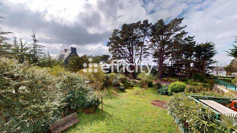 Maison - 174 m² - 6 pièces