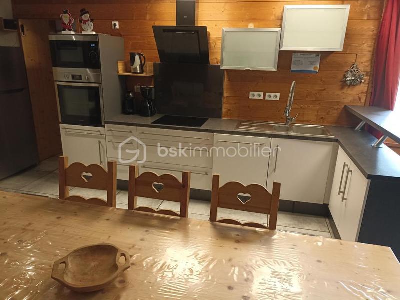 Appartement - 87 m² - 5 pièces