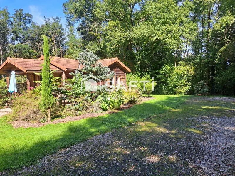 Terrain - 135 755 m²