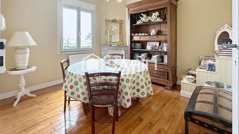 Local commercial - 305 m² - 5 pièces