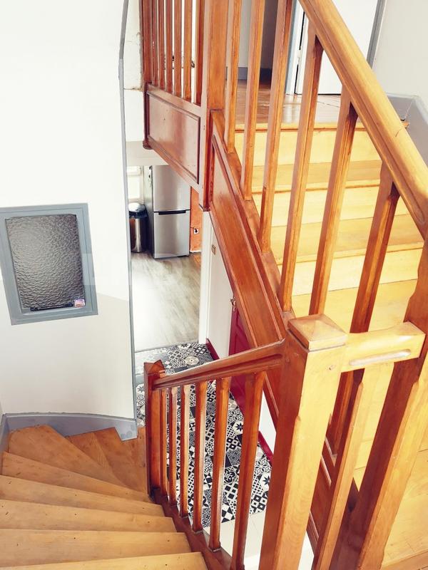 Maison - 90 m² - 5 pièces