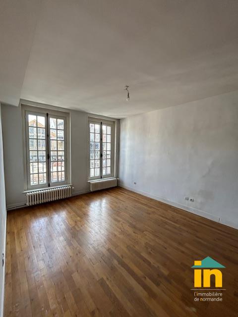 Appartement - 137 m² - 5 pièces