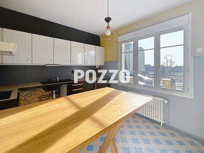 Appartement - 122 m² - 4 pièces