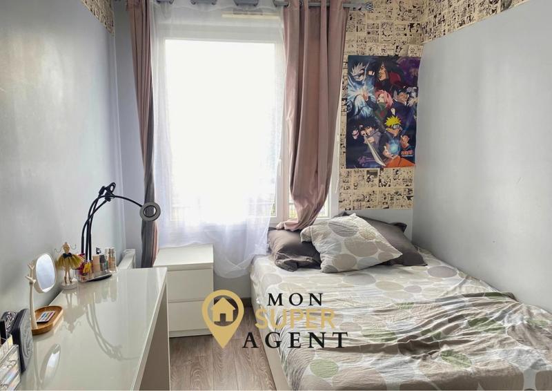 Appartement - 80 m² - 4 pièces