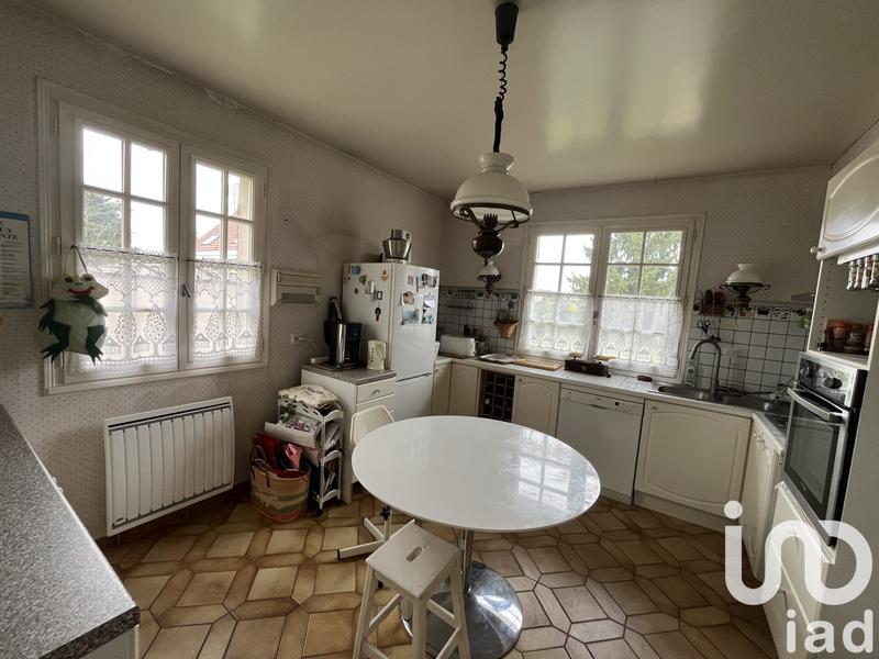 Maison - 180 m² - 6 pièces