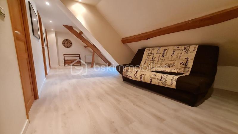 Maison - 245 m² - 6 pièces