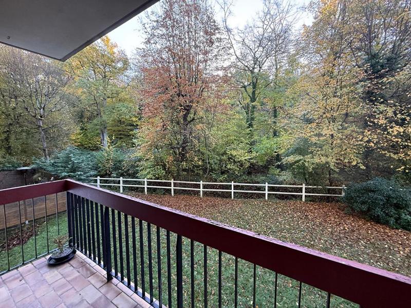 Appartement - 83 m² - 5 pièces