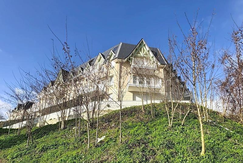 Appartement - 81 m² - 4 pièces