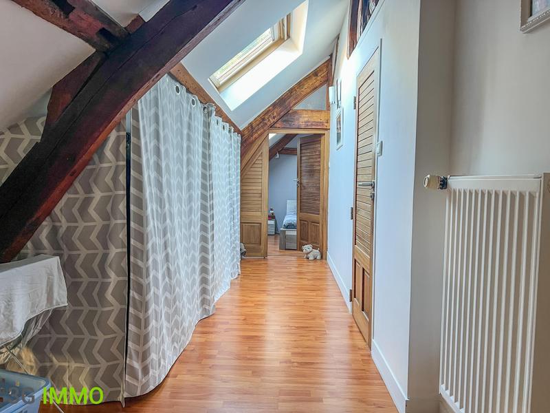 Loft - 98 m² - 4 pièces