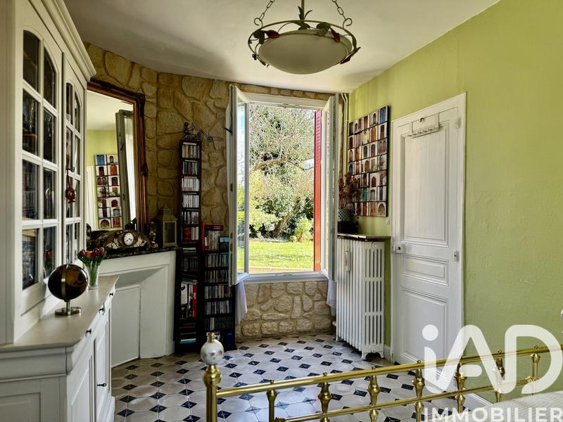 Maison - 143 m² - 7 pièces