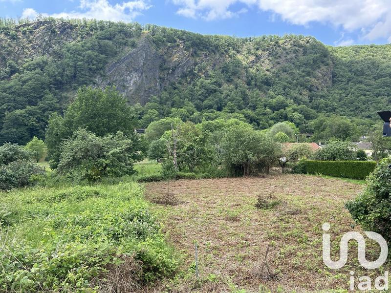 Terrain - 875 m²