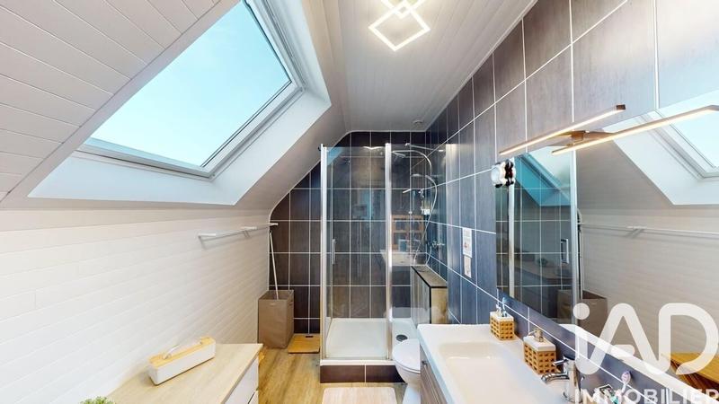 Maison - 110 m² - 6 pièces