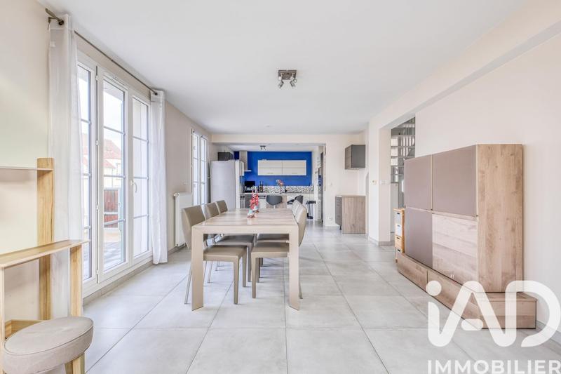 Maison - 138 m² - 6 pièces