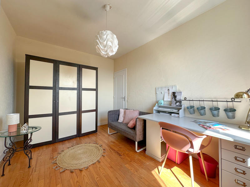 Maison - 186 m² - 8 pièces