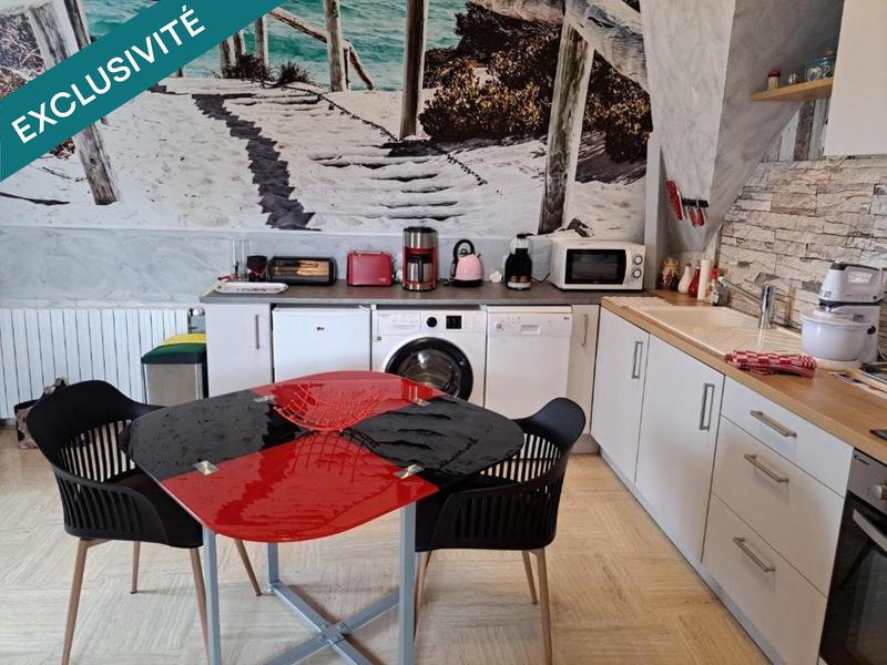 Maison - 204 m² - 8 pièces