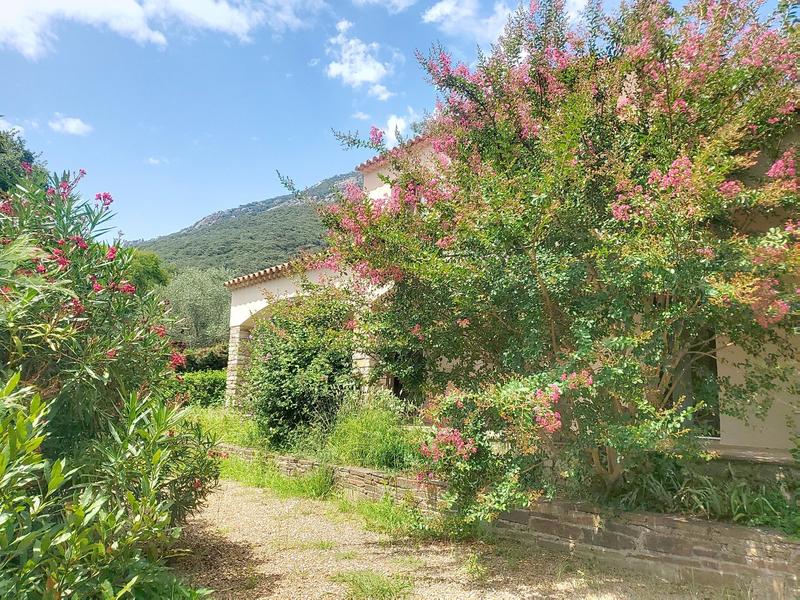 Maison - 138 m² - 5 pièces