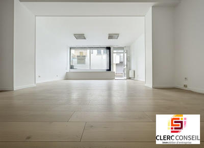 Local commercial - 87 m²