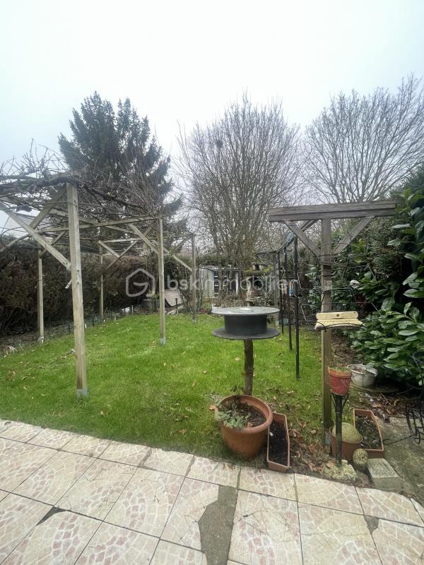 Maison traditionnelle - 90 m² - 6 pièces