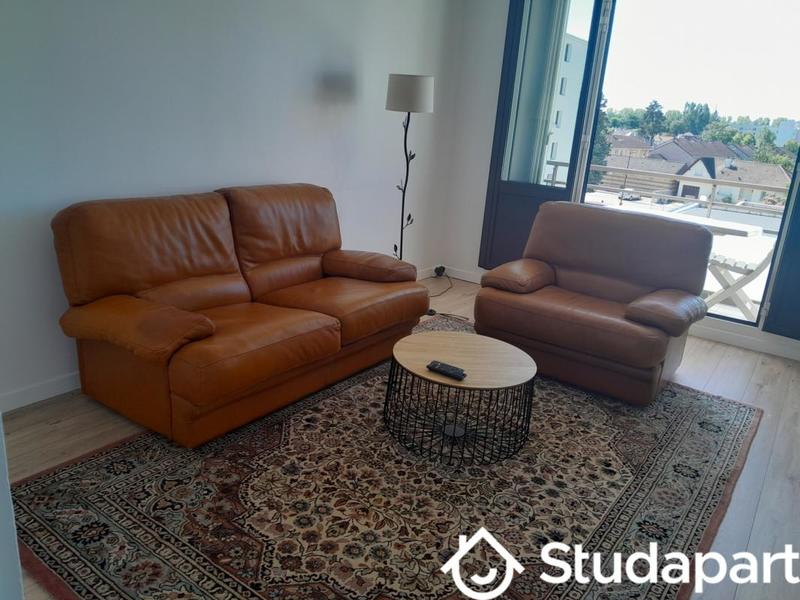 Appartement - 70 m² - 4 pièces