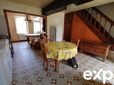 Maison traditionnelle - 86 m² - 4 pièces