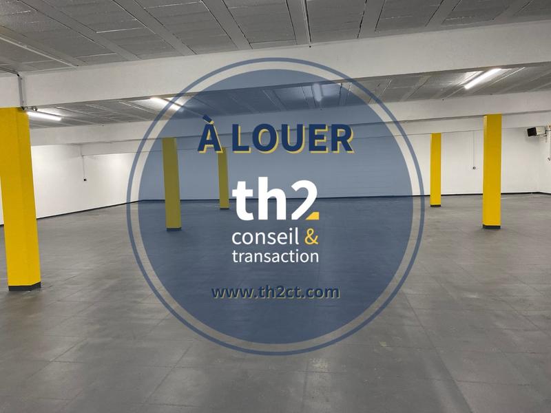 Entrepôt - 525 m²