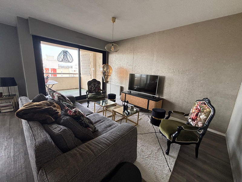 Appartement - 97 m² - 4 pièces