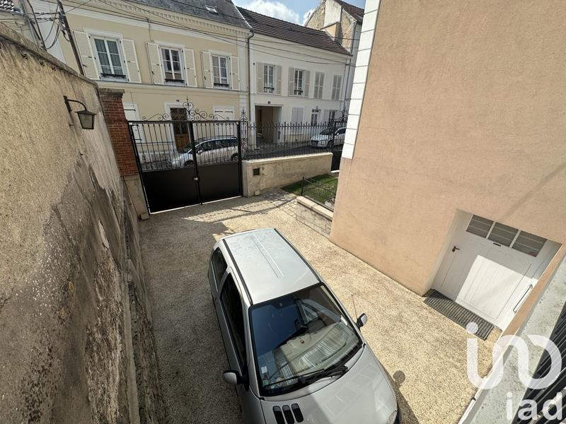 Maison - 258 m² - 8 pièces