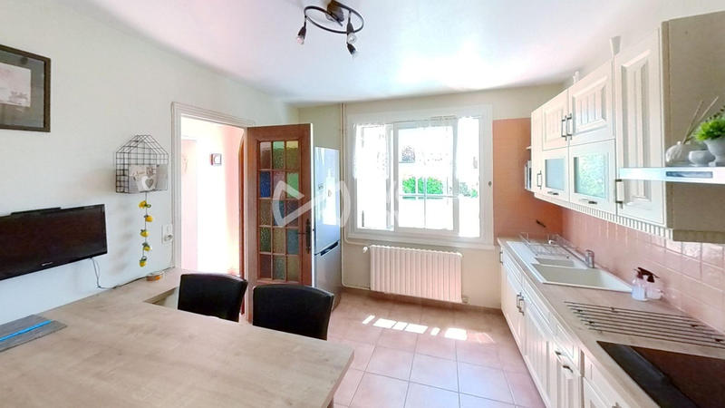 Maison - 152 m² - 8 pièces