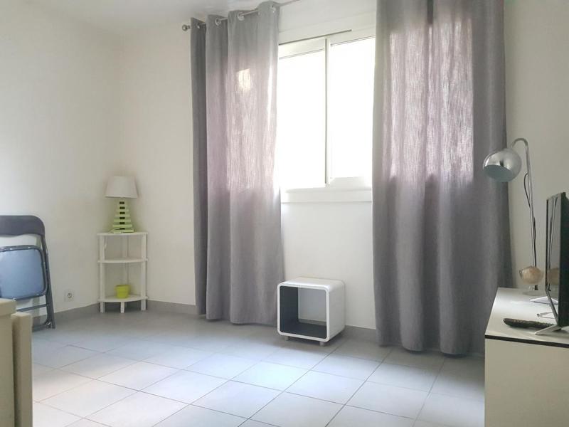 Appartement - 15 m² - 1 pièce