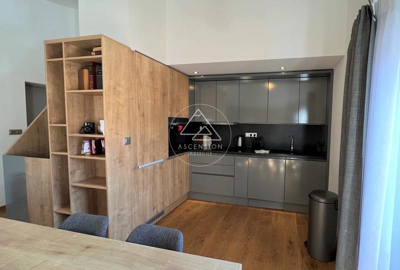 Appartement - 88 m² - 4 pièces