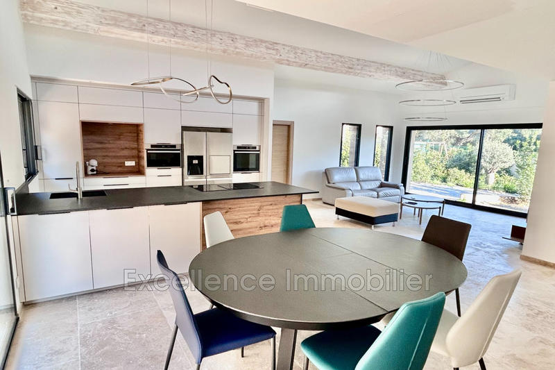 Maison - 126 m² - 5 pièces