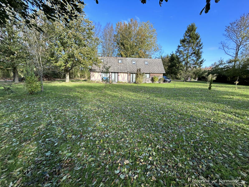 Maison - 206 m² - 9 pièces